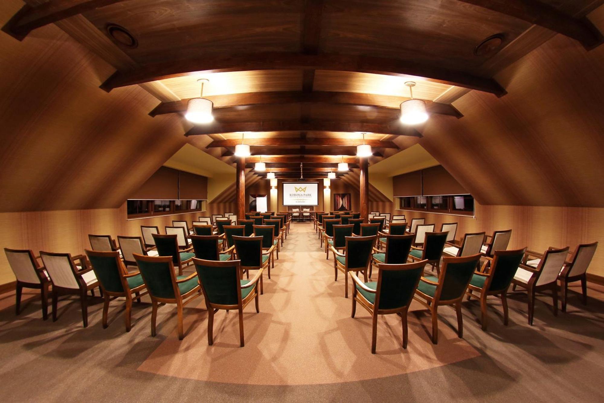 Hotel Klewinowo Conference & Spa Esterno foto